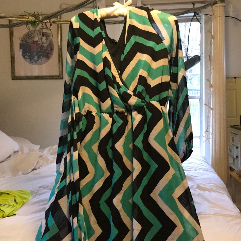 Long dress- xl blue black white and green